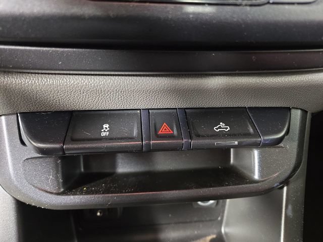 Used 2020 Chevrolet Colorado W/T w/ WT Convenience Package RWD image 23