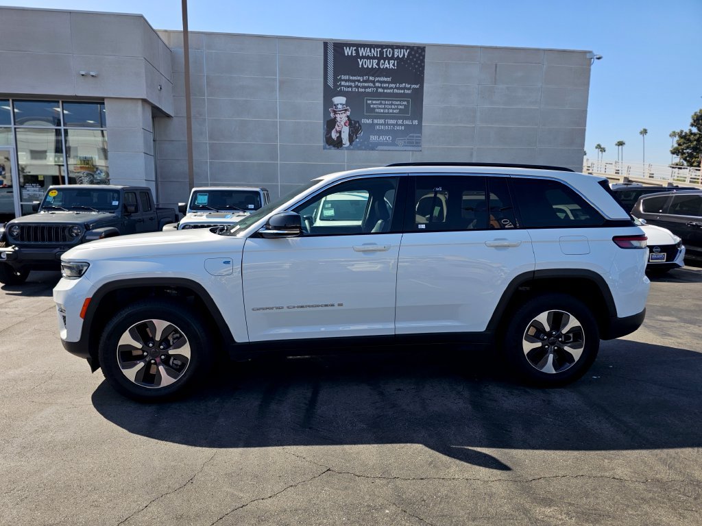 Certified 2024 Jeep Grand Cherokee Limited 4xe AWD/4WD image 5