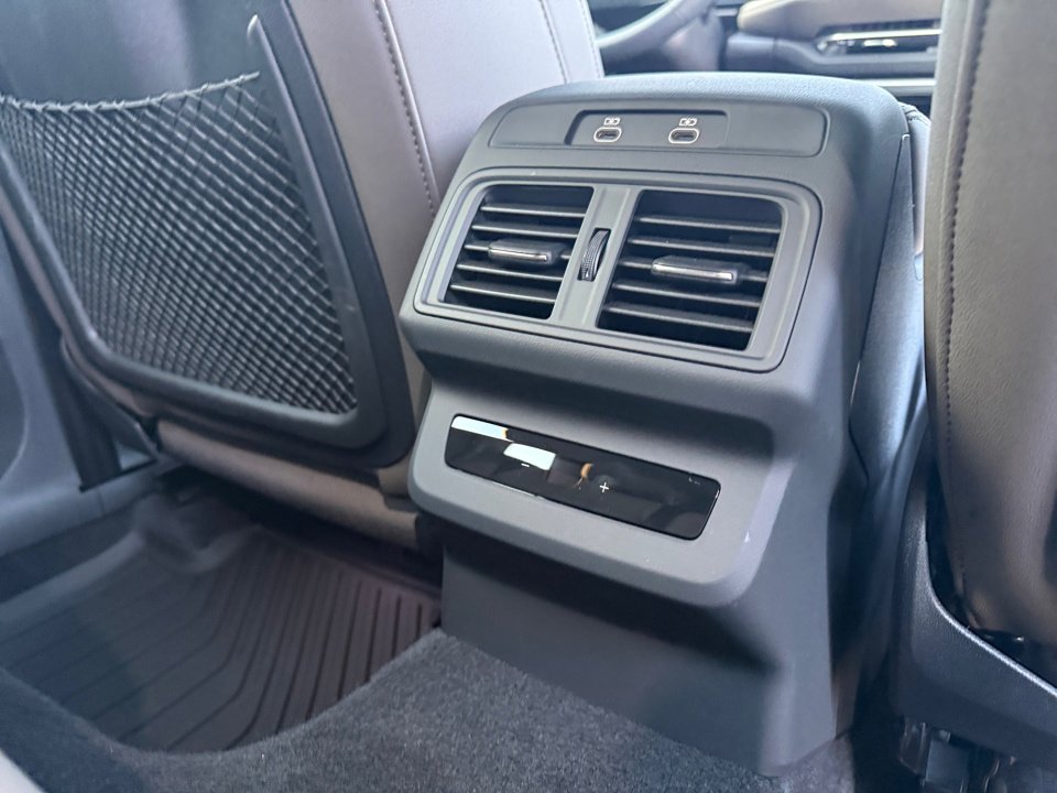 Certified 2025 Audi Q5 Premium w/ Convenience Package image 29