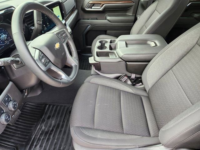 Used 2024 Chevrolet Silverado 1500 LT w/ Convenience Package II image 5