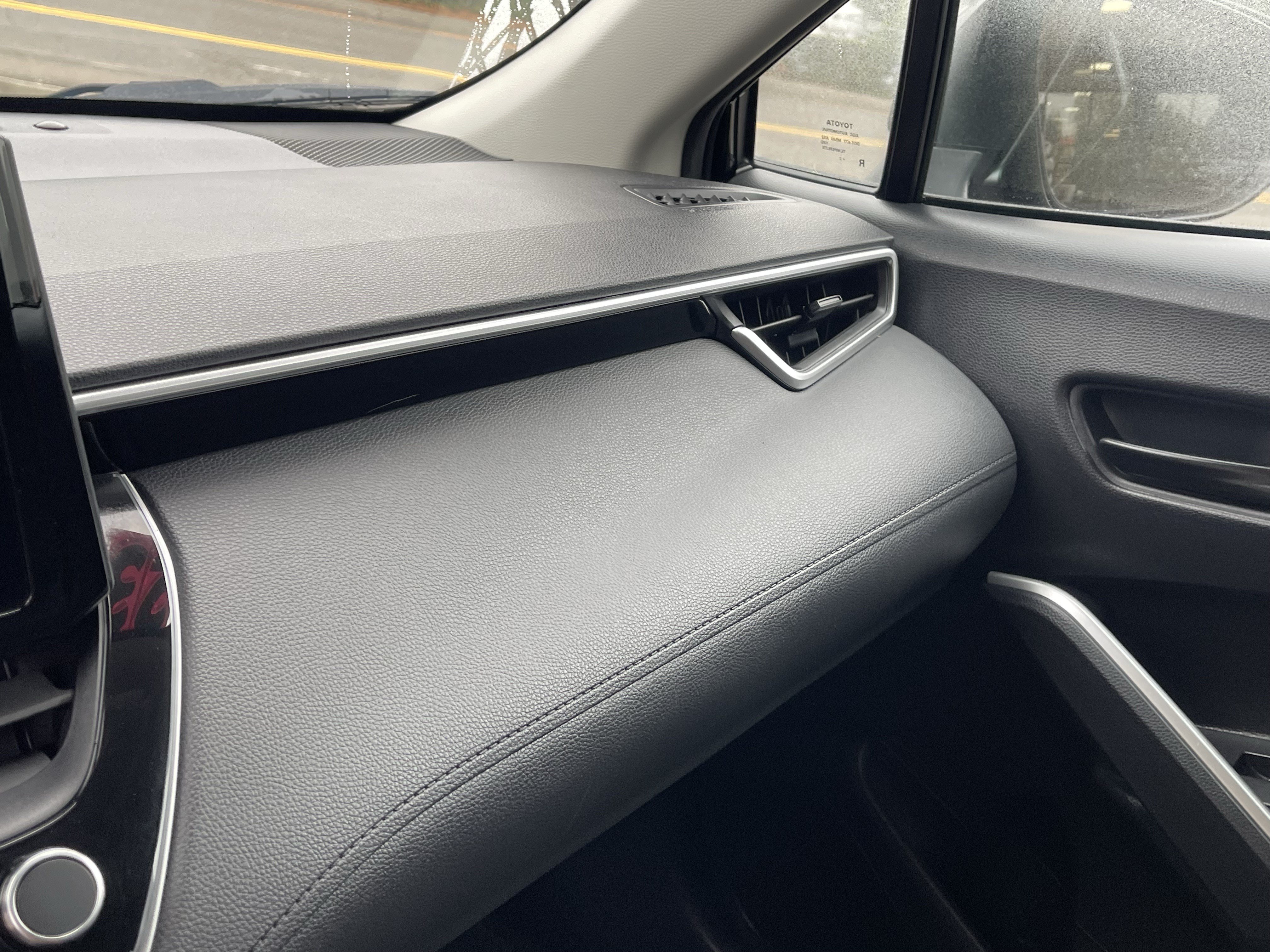 Certified 2023 Toyota Corolla Cross LE FWD image 25