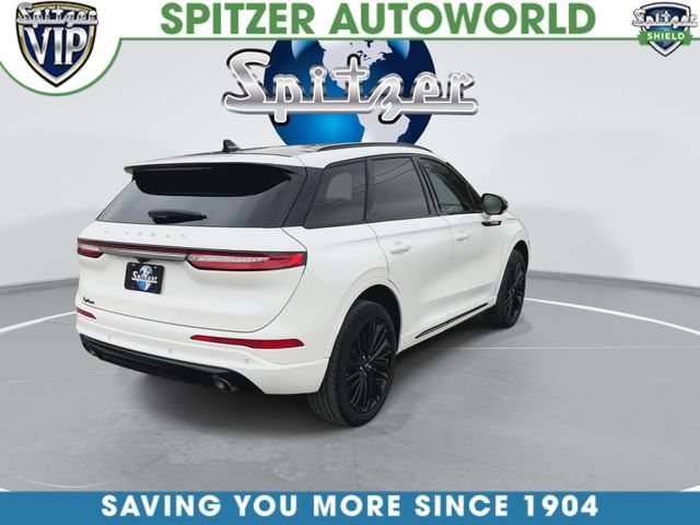 New 2025 Lincoln Corsair Reserve w/ Jet Appearance Package AWD/4WD image 9