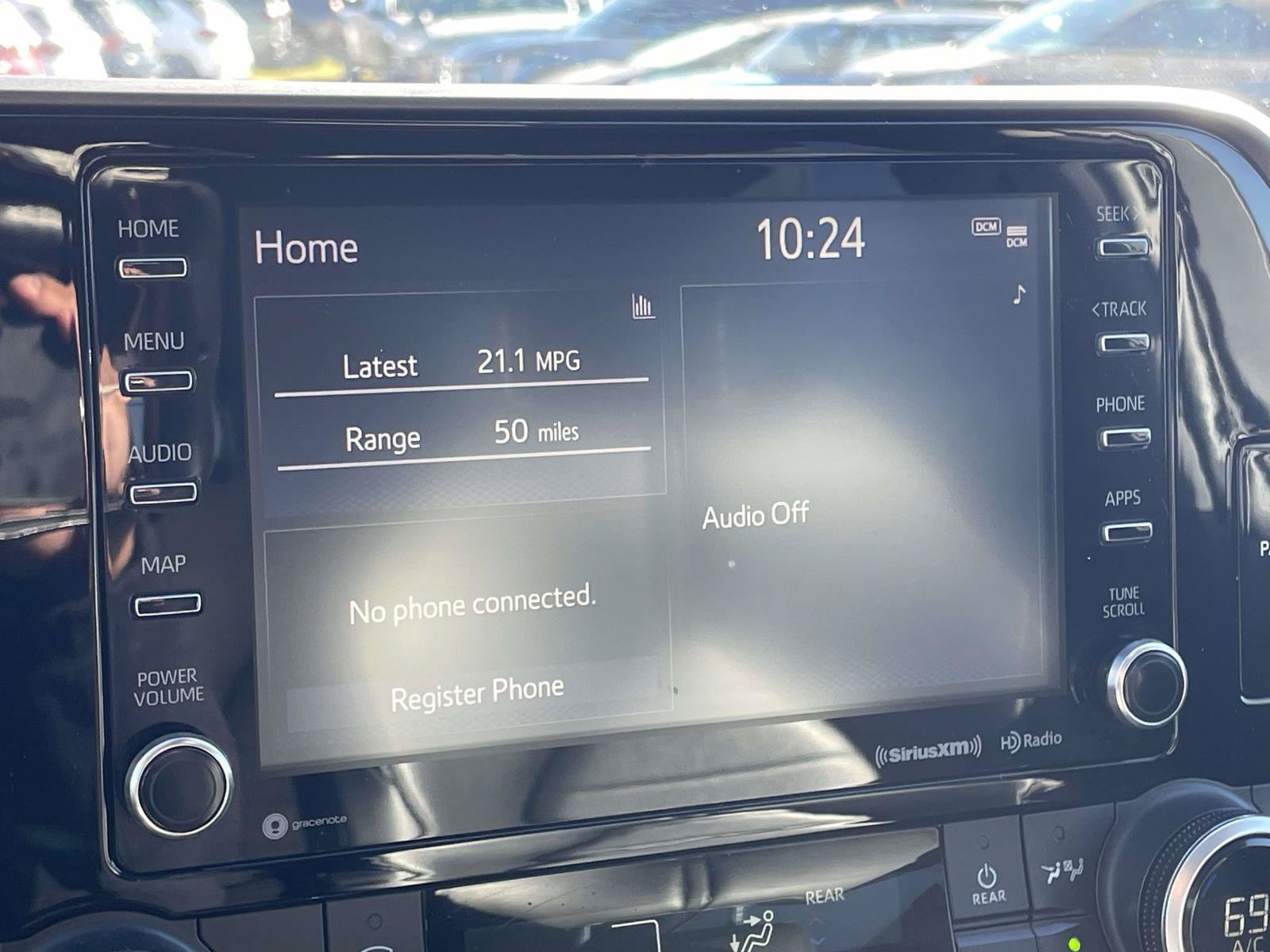 Used 2020 Toyota Highlander XLE FWD image 16