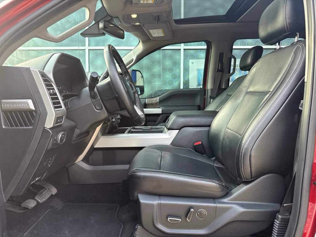 Used 2017 Ford F250 Lariat w/ Lariat Ultimate Package AWD/4WD image 9