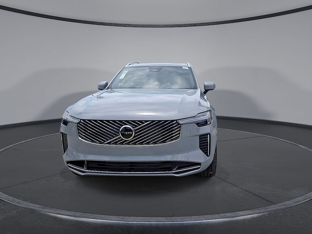 New 2026 Volvo XC90 T8 Core w/ Protection Package Premier AWD/4WD image 4