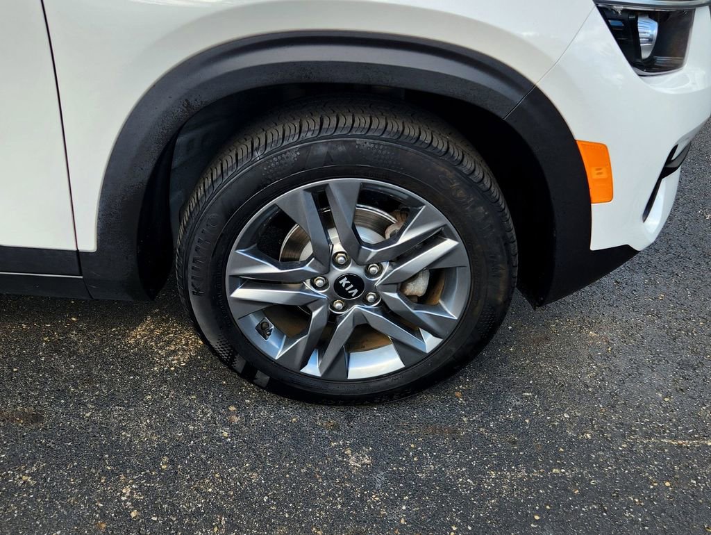 Used 2021 Kia Seltos S image 9