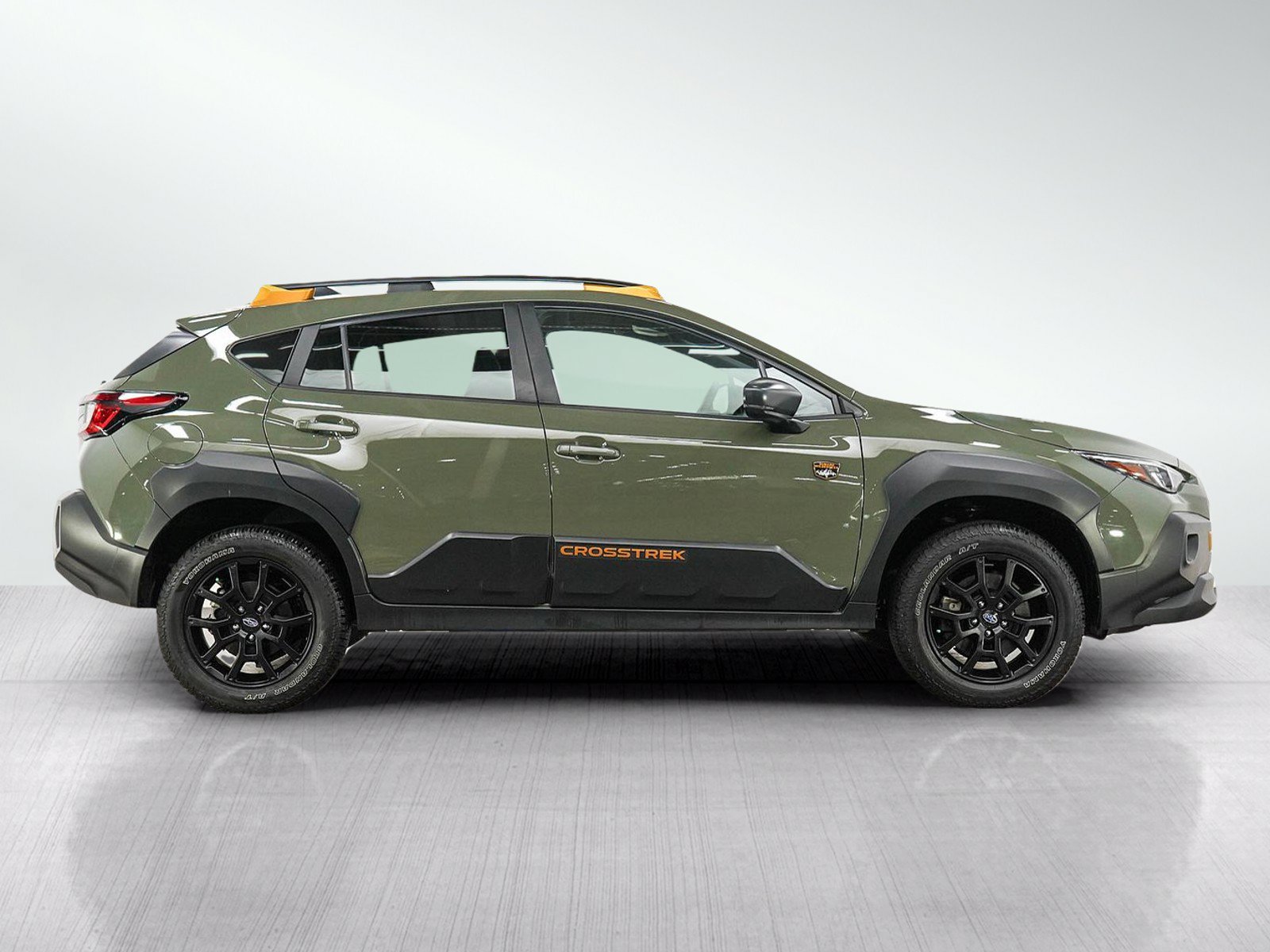 Used 2024 Subaru Crosstrek 2.5i Wilderness w/ Crosstrek Mirror Package AWD/4WD image 6
