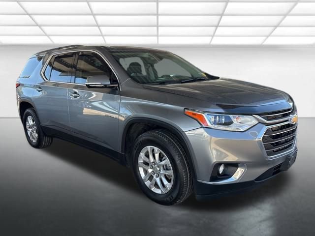 Used 2020 Chevrolet Traverse LT