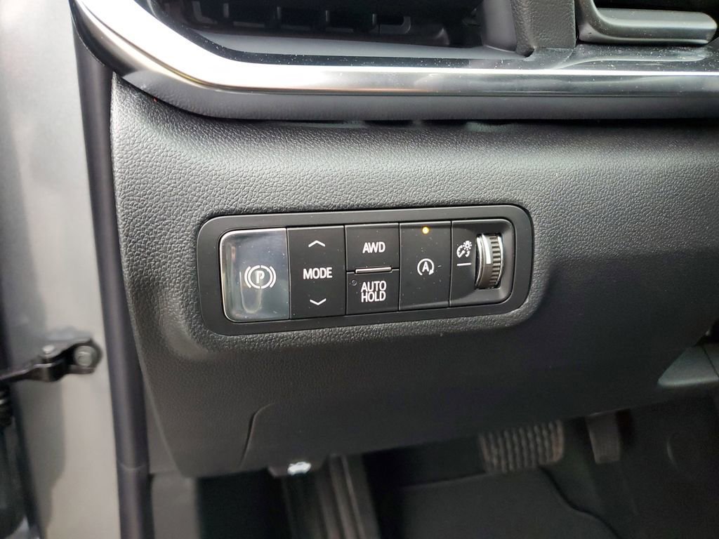 New 2026 GMC Terrain Elevation w/ Elevation Premium Package AWD/4WD image 18