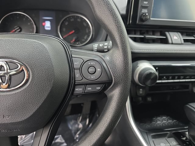 Used 2019 Toyota RAV4 LE w/ All Weather Liner Package AWD/4WD image 15