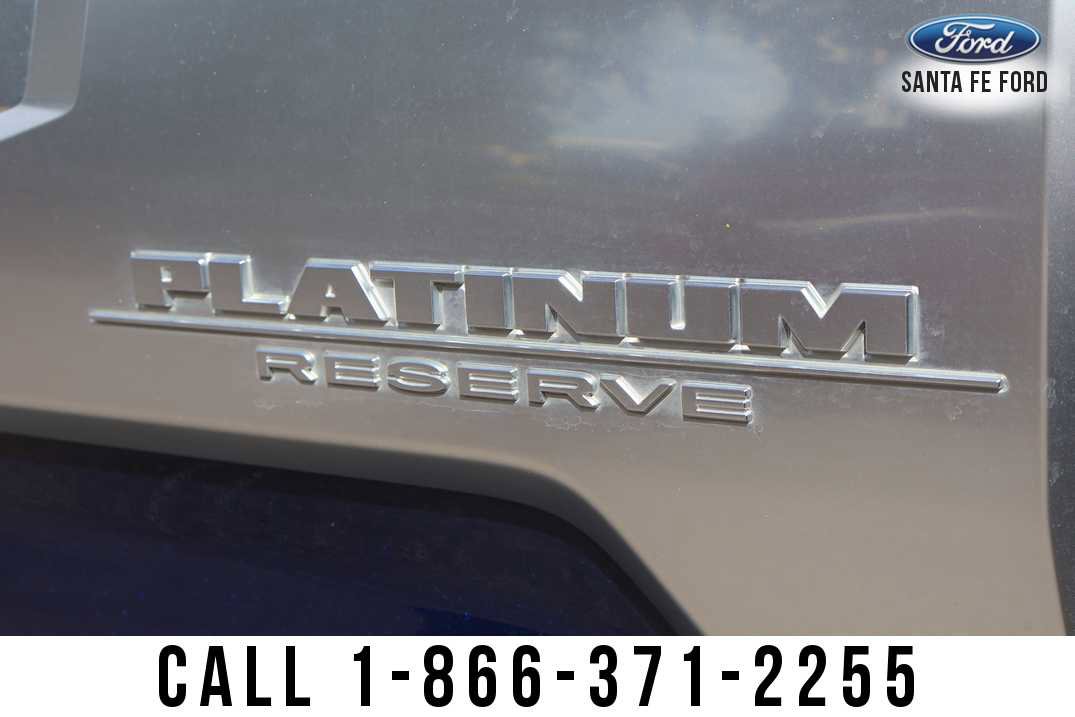 Used 2024 Nissan Titan Platinum Reserve w/ Moonroof Package RWD image 9