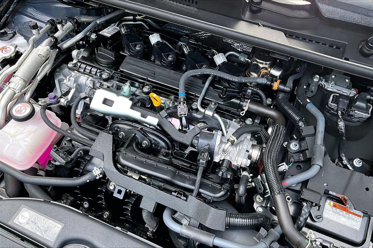 Used 2024 Toyota Prius Prime FWD image 31