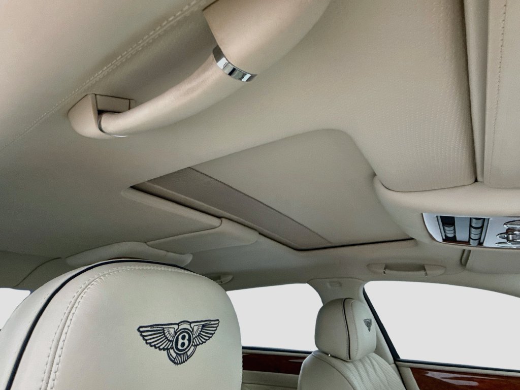 Used 2016 Bentley Flying Spur V8 AWD/4WD image 17