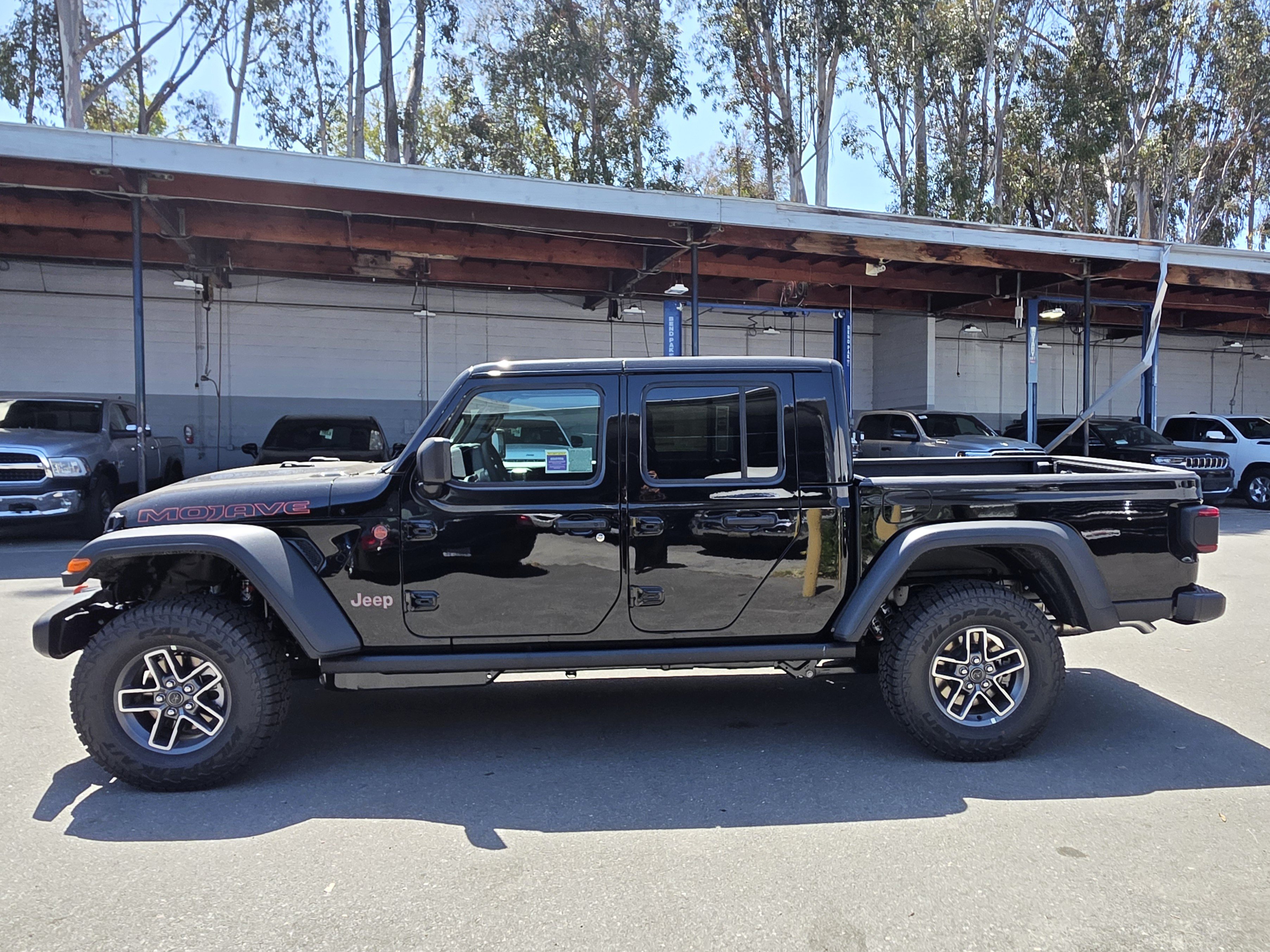 New 2026 Jeep Gladiator Mojave AWD/4WD image 2