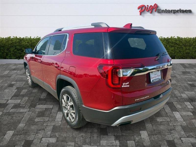 Used 2023 GMC Acadia SLE w/ Driver Convenience Package FWD image 2