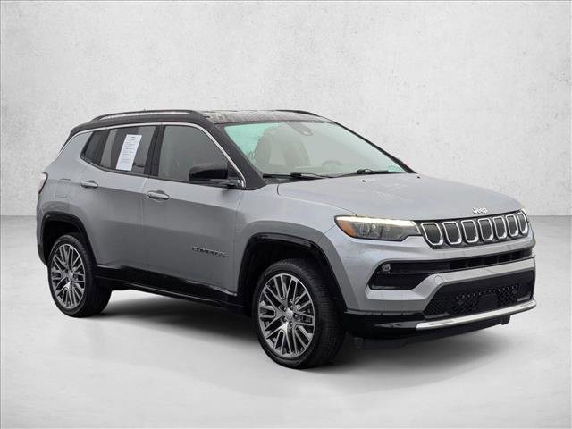 Used 2022 Jeep Compass Limited w/ Elite Group image 3