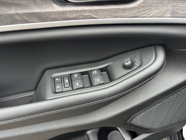 New 2027 Jeep Grand Cherokee L 4WD image 18