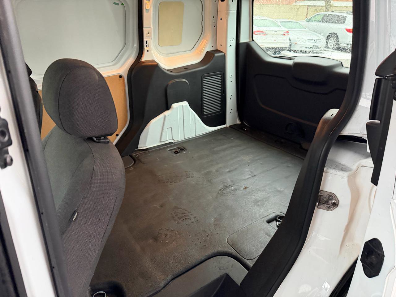 Used 2015 Ford Transit Connect XL image 13