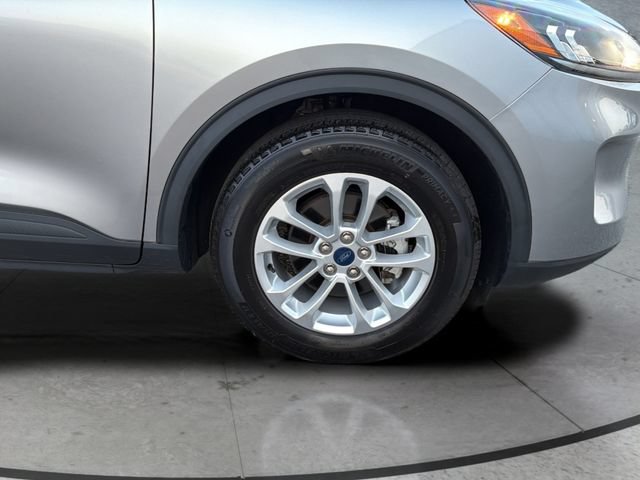 Used 2022 Ford Escape SE FWD image 31