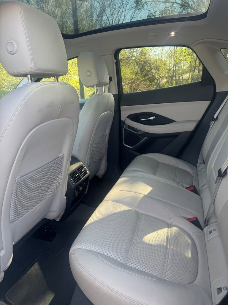 Used 2018 Jaguar E-PACE S image 9