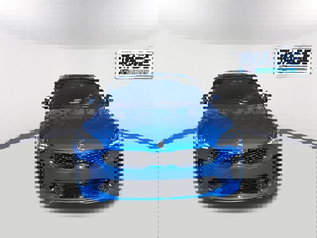 Used 2022 Kia Stinger GT2 image 2