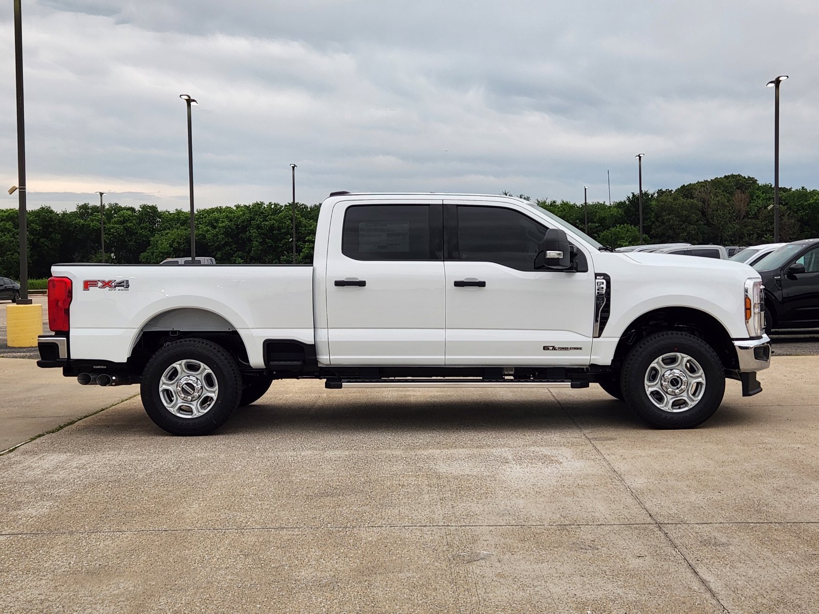 New 2026 Ford F250 XLT w/ FX4 Off-Road Package AWD/4WD image 7