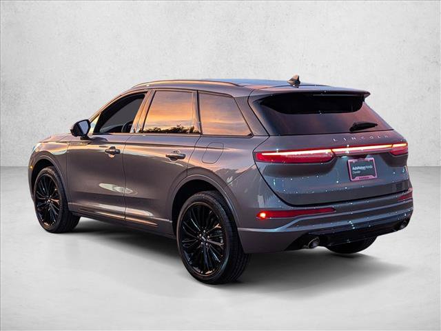 Used 2025 Lincoln Corsair Reserve w/ Jet Appearance Package AWD/4WD image 9