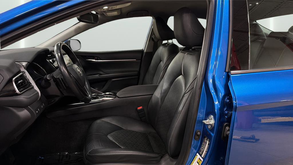 Used 2019 Toyota Camry XSE FWD image 23