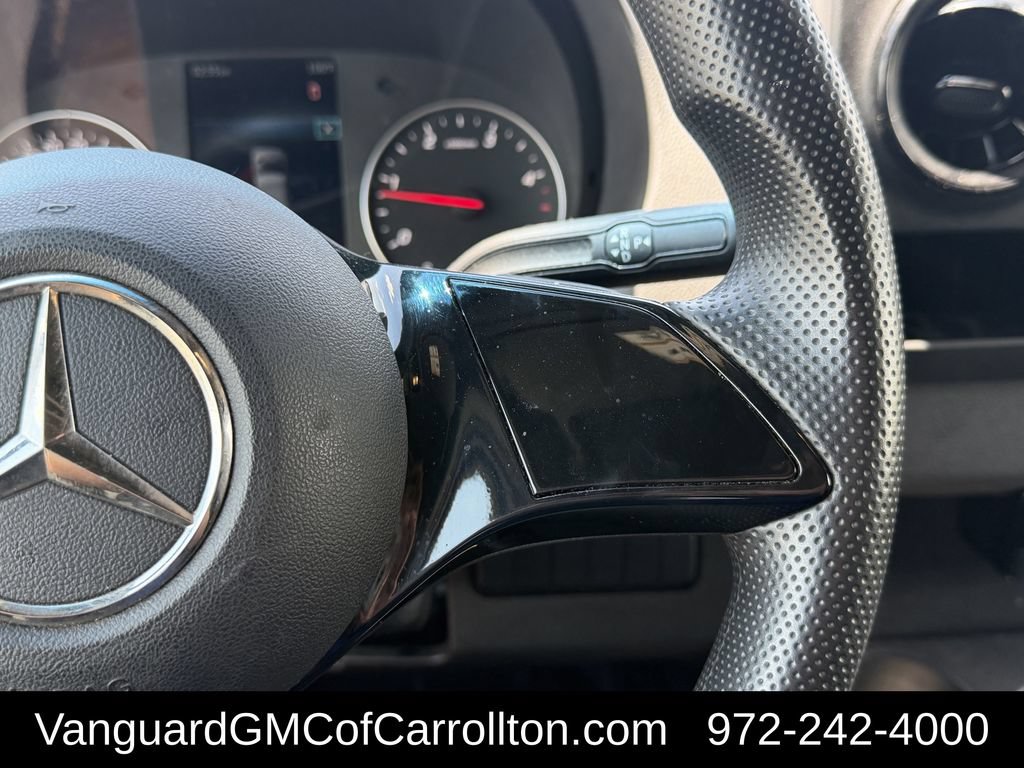 Used 2025 Mercedes-Benz Sprinter 2500 image 15