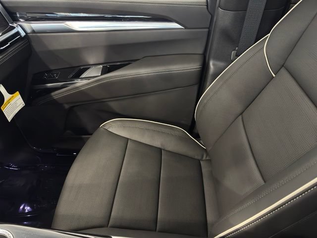 New 2026 Cadillac Escalade Sport w/ Touring Package AWD/4WD image 28