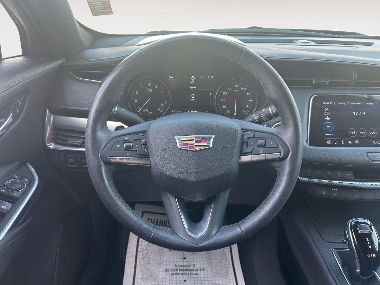 Used 2021 Cadillac XT4 Premium Luxury AWD/4WD image 12
