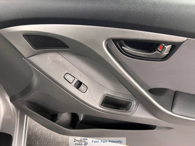 Used 2013 Hyundai Elantra GLS FWD image 34