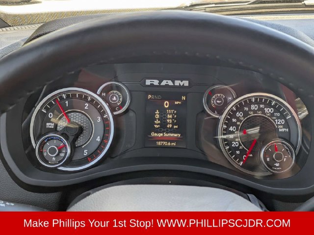 Used 2024 RAM 3500 Big Horn w/ Night Edition AWD/4WD image 25