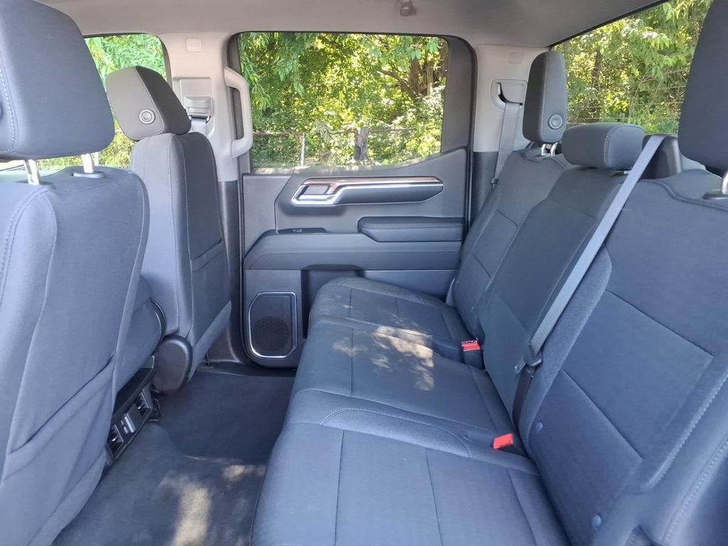 Certified 2024 Chevrolet Silverado 1500 LT AWD/4WD image 19