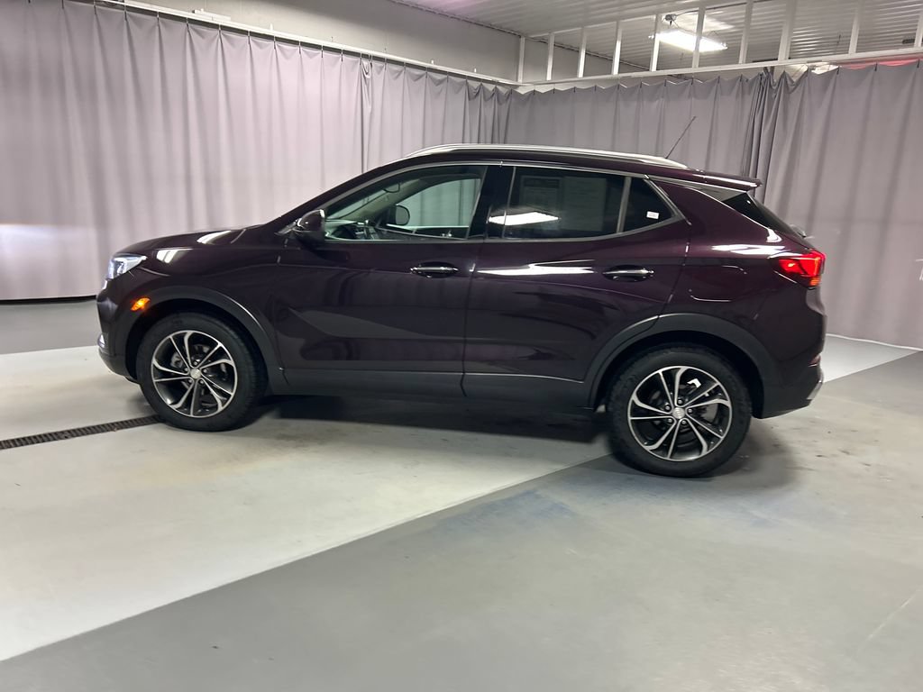 Used 2020 Buick Encore GX Essence FWD image 4