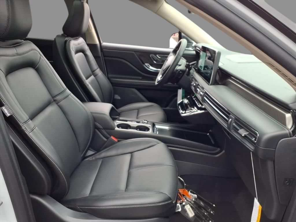 New 2026 Lincoln Corsair Grand Touring AWD/4WD image 13