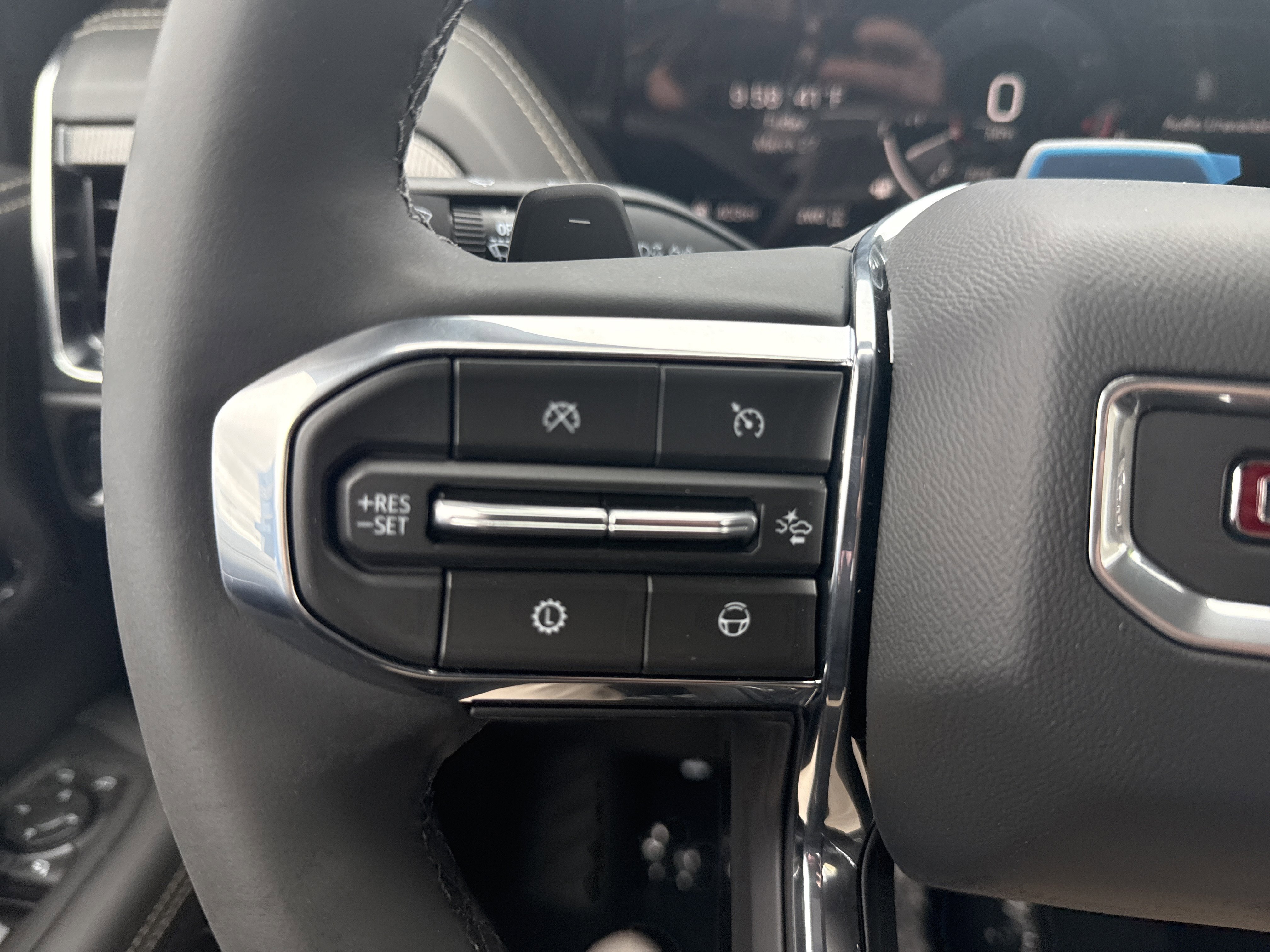 New 2026 GMC Yukon XL Elevation image 23