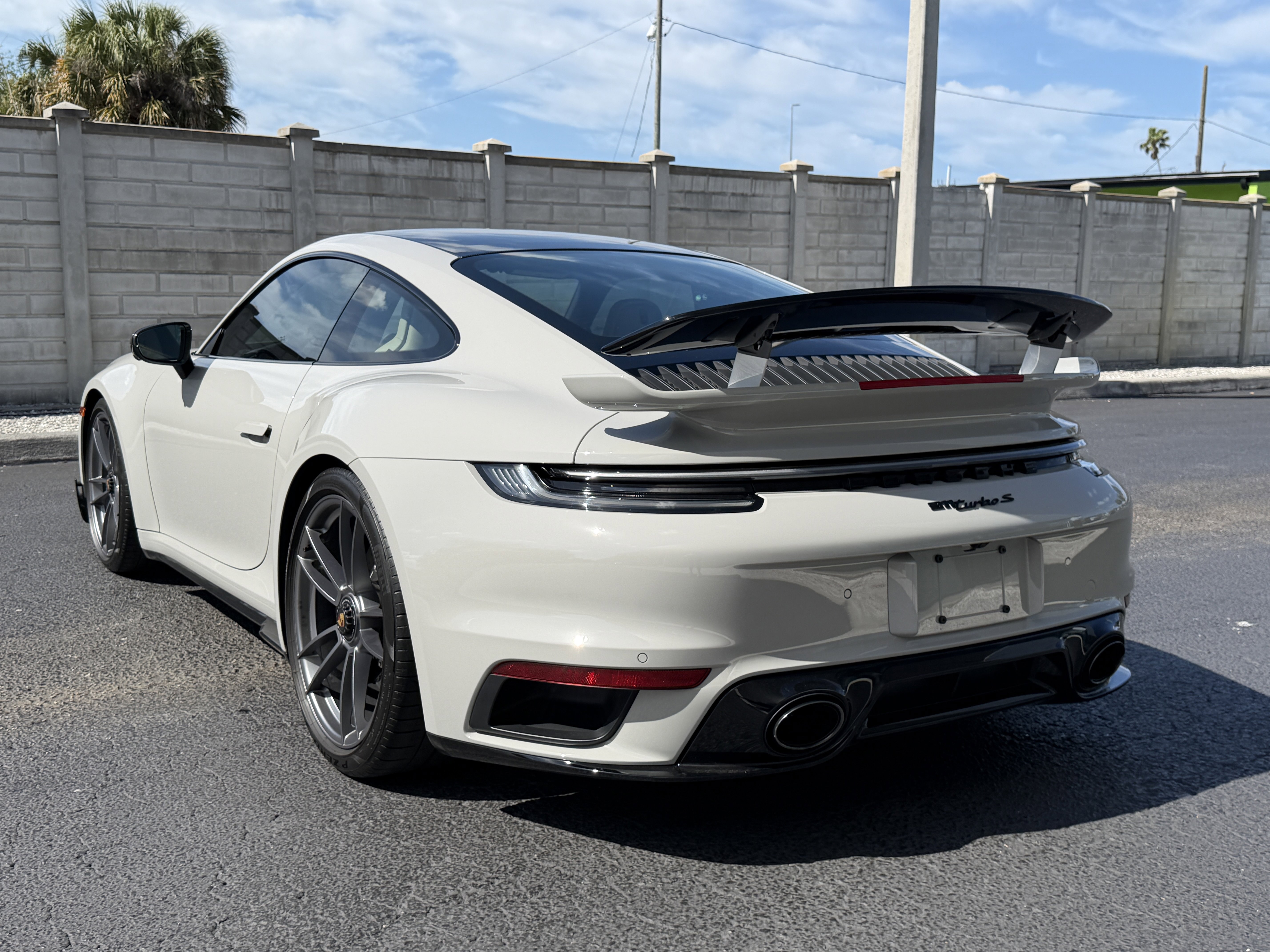 Certified 2021 Porsche 911 Turbo S image 3