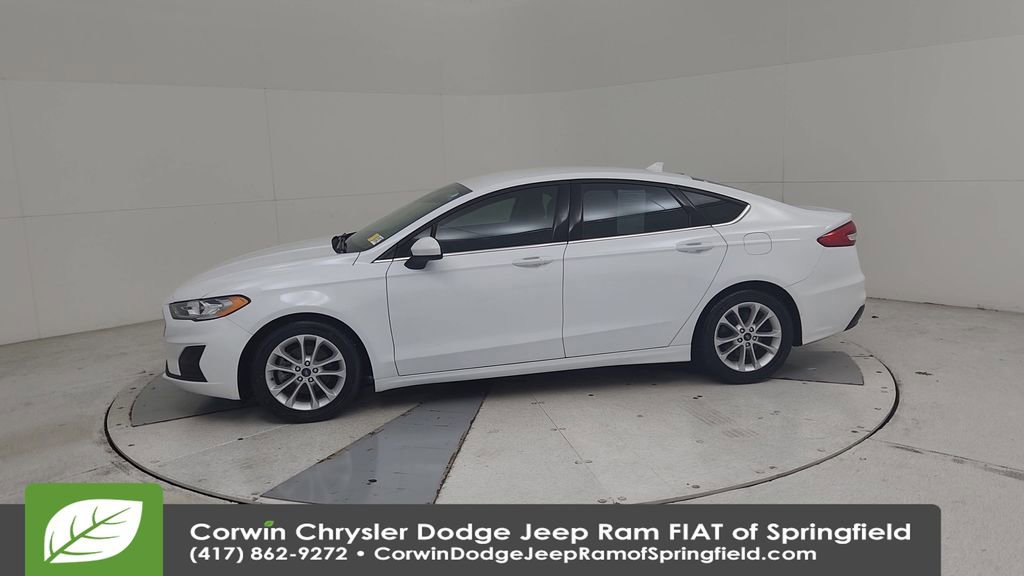 Used 2020 Ford Fusion SE FWD image 8