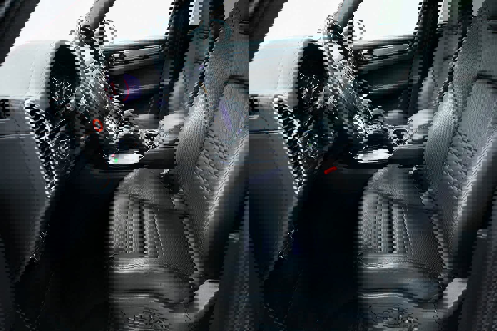 Certified 2022 Porsche Cayenne Turbo image 16