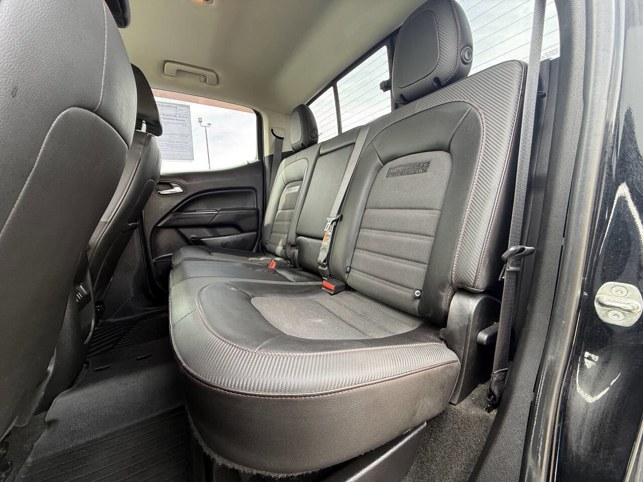 Used 2018 GMC Canyon All Terrain w/ All Terrain X Package AWD/4WD image 10