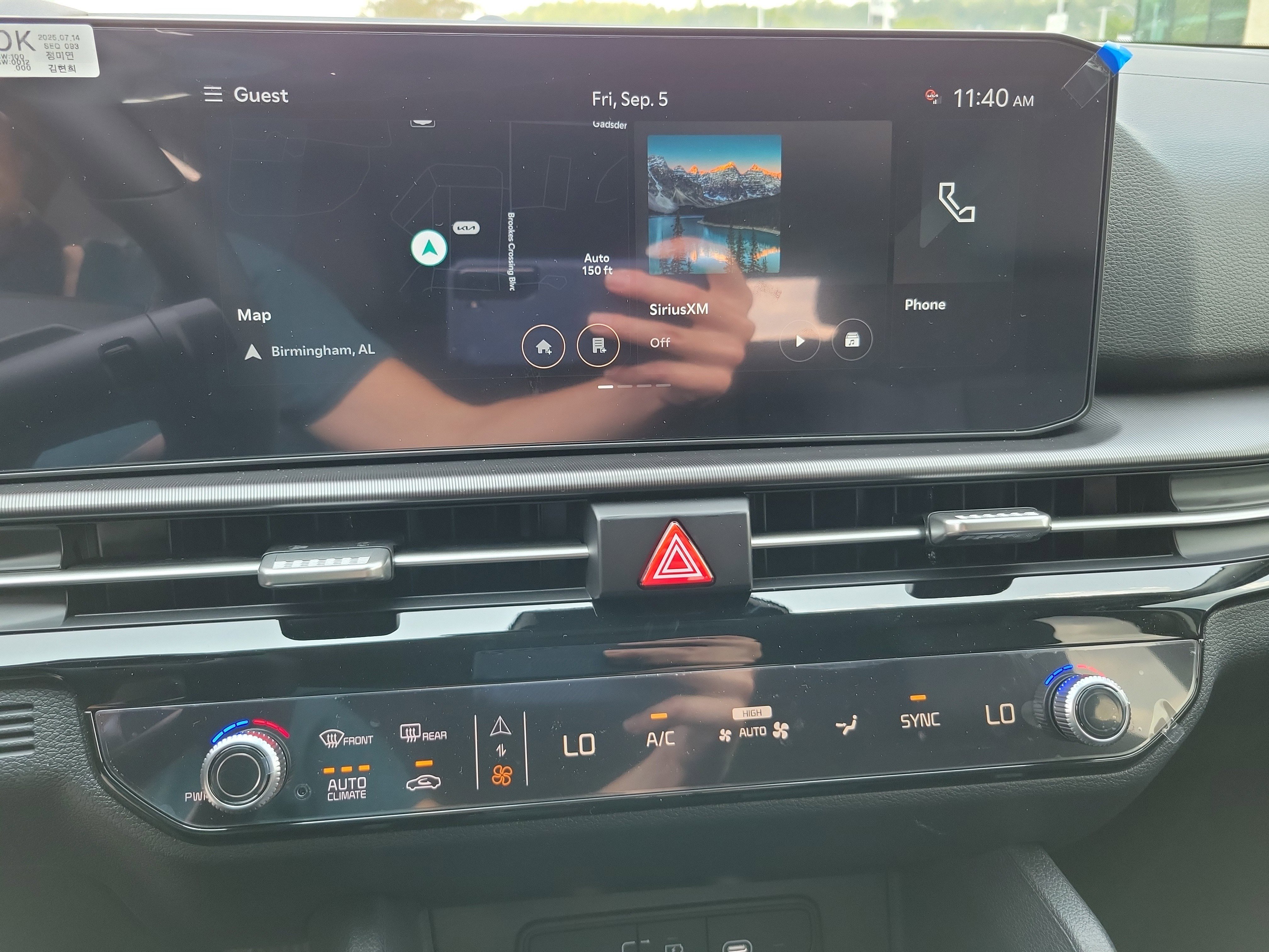 New 2026 Kia Sportage SX image 9