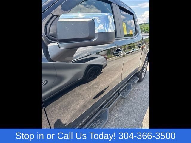 Used 2023 Chevrolet Silverado 1500 LT AWD/4WD image 5