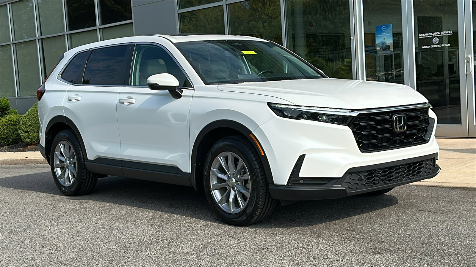 Used 2023 Honda CR-V EX-L image 2