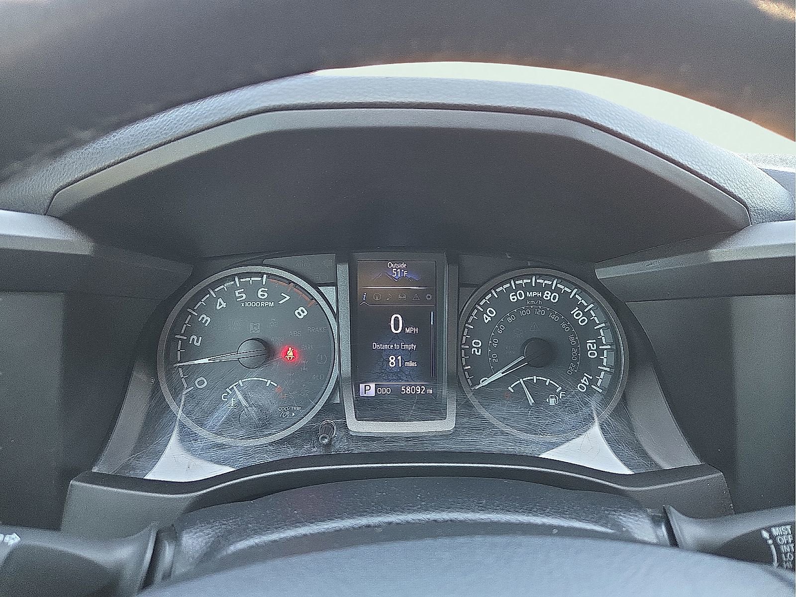 Used 2018 Toyota Tacoma TRD Off-Road w/ Technology Package image 23