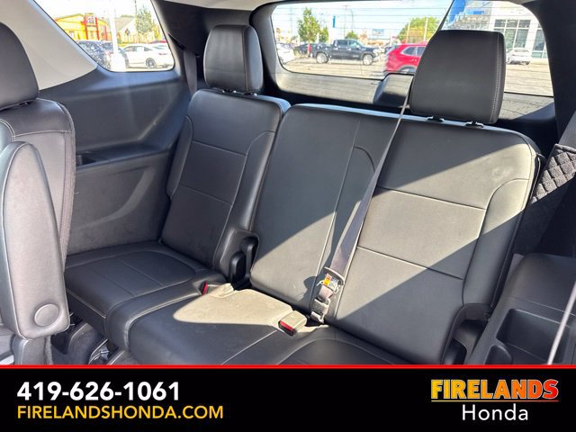 Used 2021 Chevrolet Traverse Premier w/ Redline Edition FWD image 38