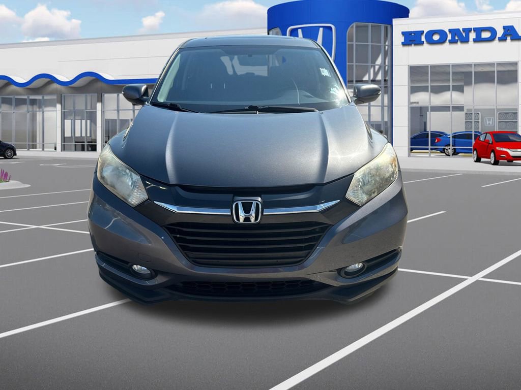 Used 2018 Honda HR-V EX image 2