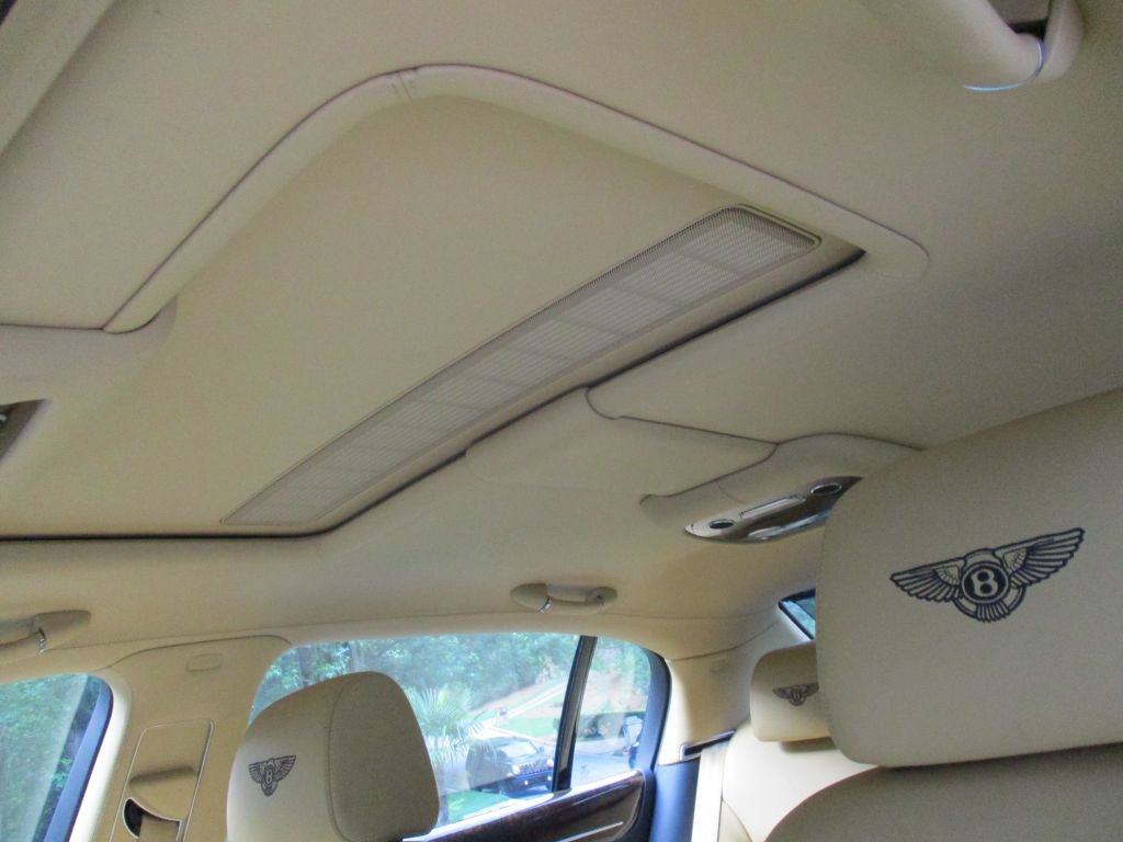 Used 2012 Bentley Flying Spur Flying Spur image 28