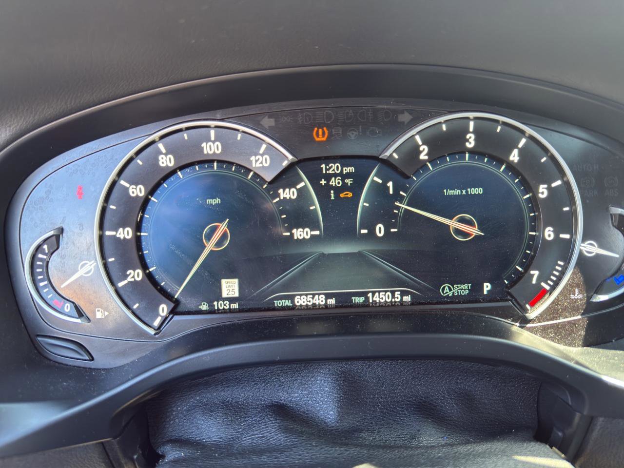 Used 2019 BMW X4 xDrive30i w/ M Sport Package image 11