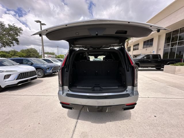 Certified 2024 Cadillac Escalade Sport AWD/4WD image 33